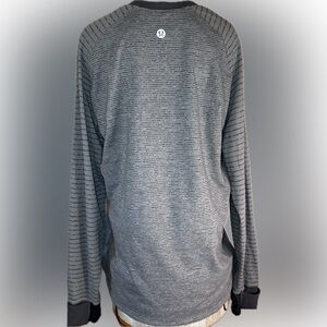 Men’s lululemon long sleeve Cypress Run tee shirt